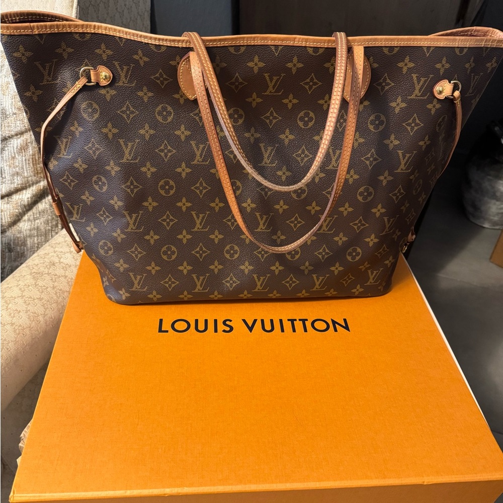 Louis Vuitton GM Monogram Brown Tote Bag